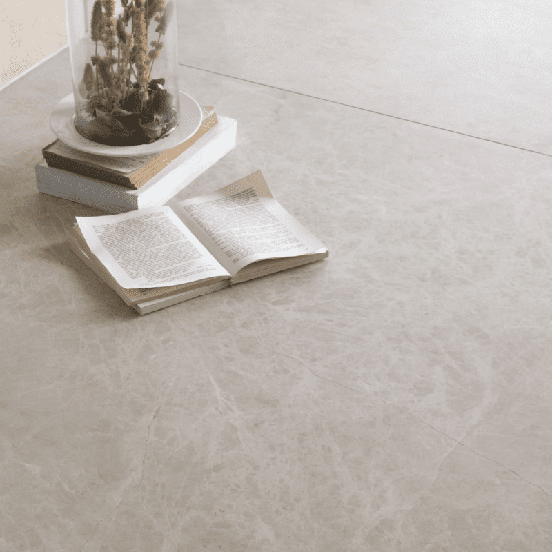 Moonlight Off-White Natural Tile